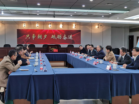 区领导新春走访慰问“突出贡献企业”js4399金沙线(集团)有限公司
集团