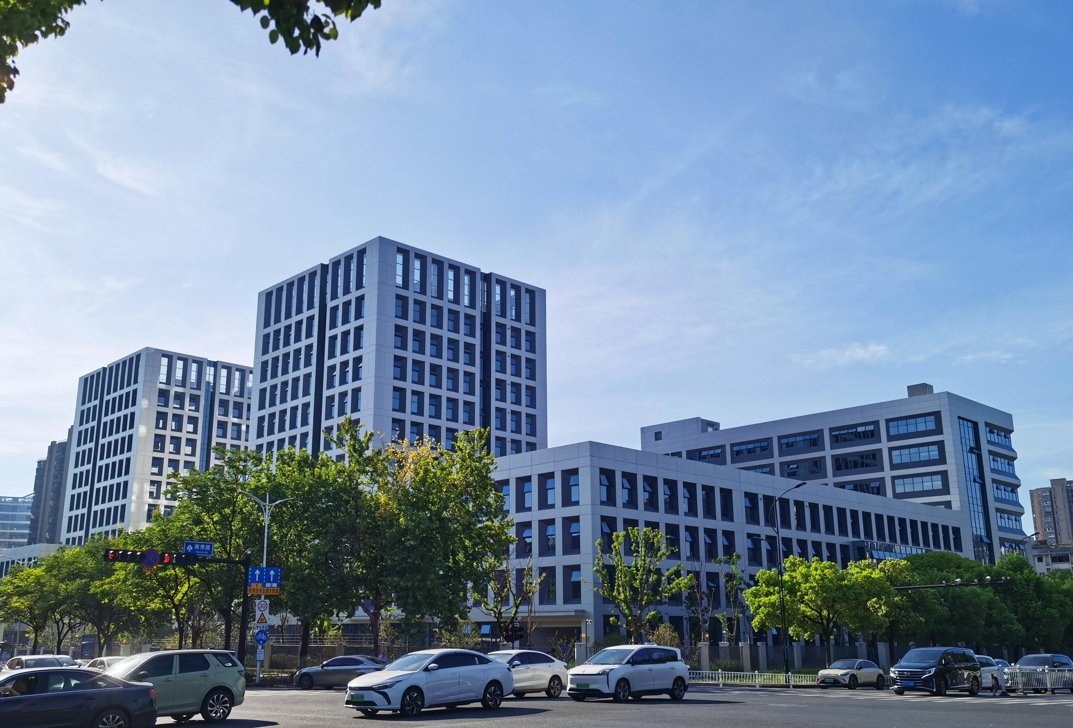 js4399金沙线(集团)有限公司
集团承建的多个项目获评“湘湖杯”优质工程